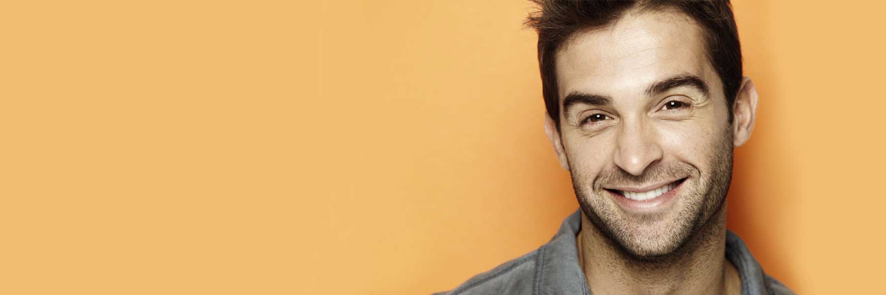 woman smiling after getting teeth whitening in mirrabooka